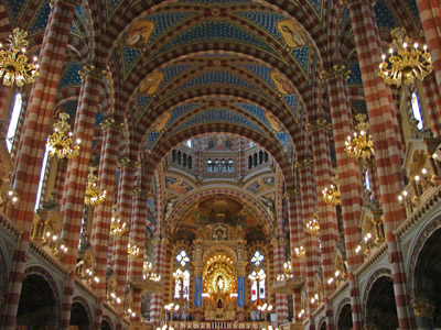 basilica de María Auxiliadora y San Carlos Borromeo