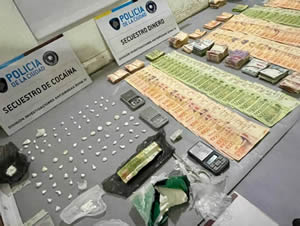 Secuestro de drogas y dinero